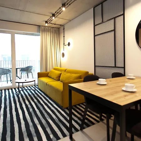 420 Port Basen&jacuzzi Apartment