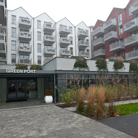 Apartment 420 Port Basen&jacuzzi