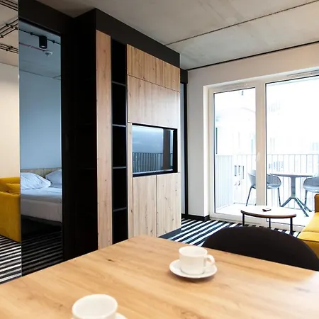 420 Port Basen&jacuzzi Apartament *